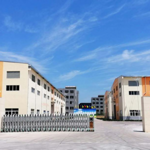 勇于在危機(jī)中育新機(jī)，在變局中開(kāi)新局