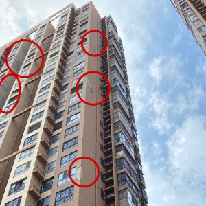 阜陽(yáng)簡(jiǎn)愛(ài)城小區(qū)：電梯損壞上下難，墻皮脫落有隱患